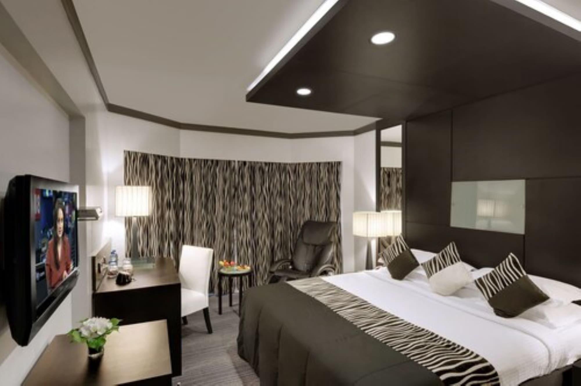 Hotel The Residency,