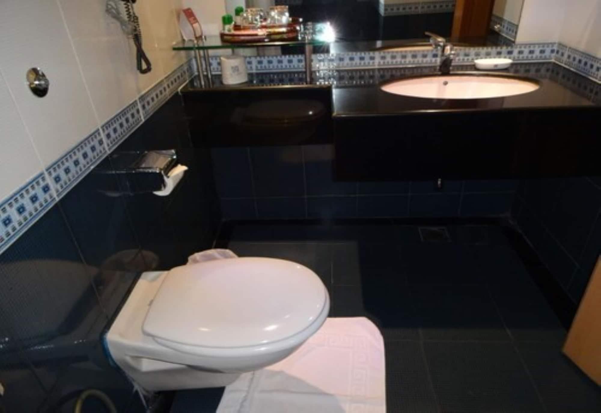 The Residency, Hotel 4*