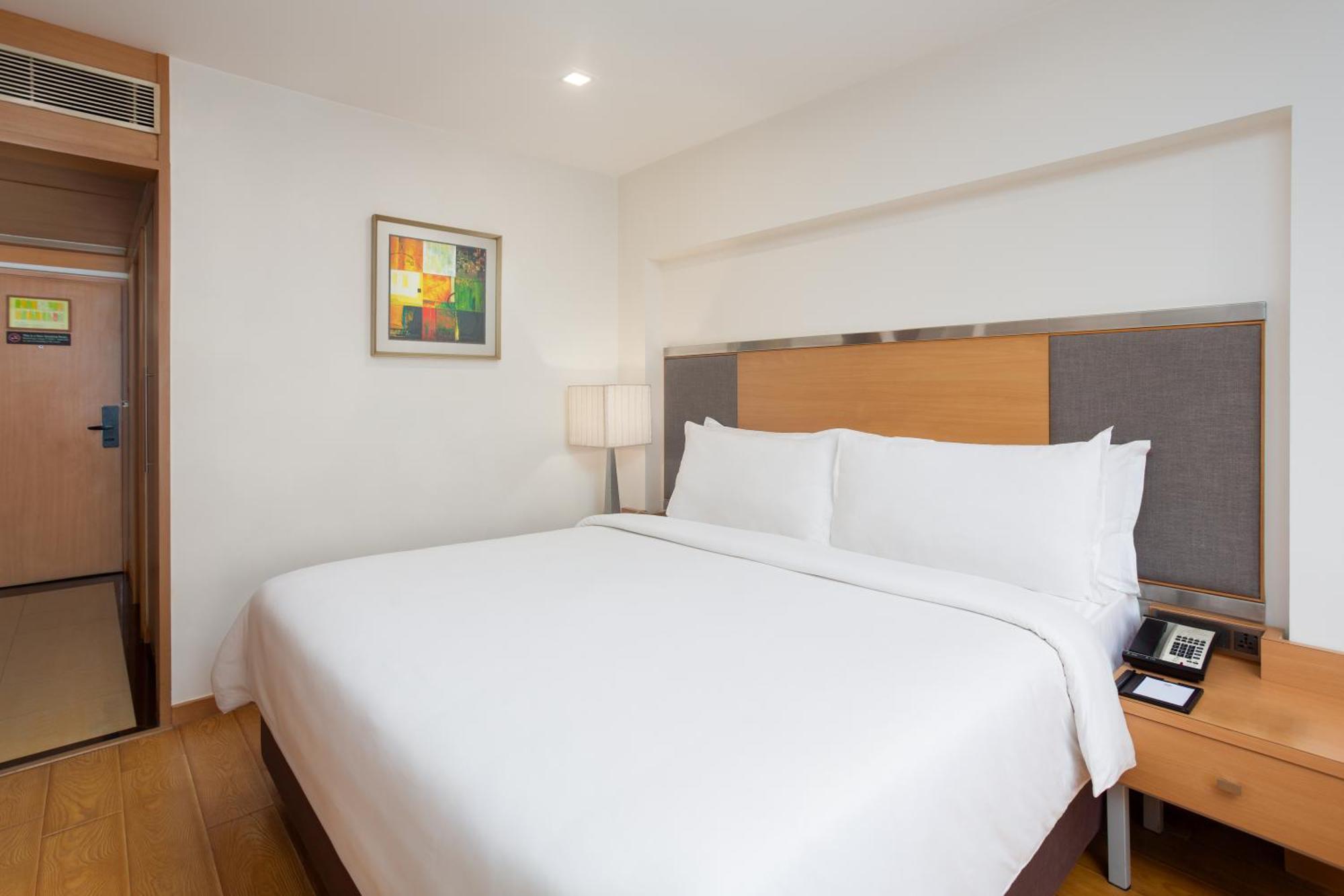 Hotel The Residency, 4*