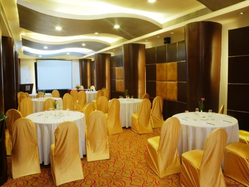 The Residency, Hotel