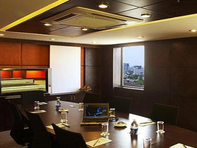 The Residency, 4*